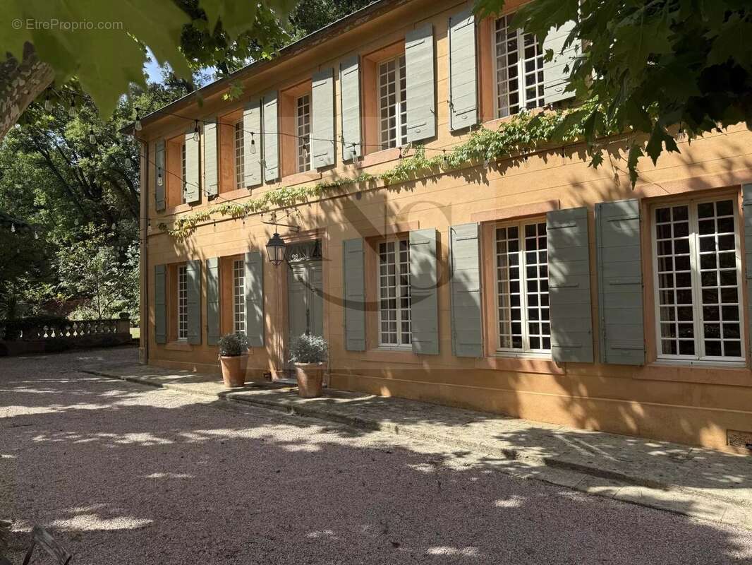 Domaine de prestige – bastide du xviiie siècle et dépendances - photo 9