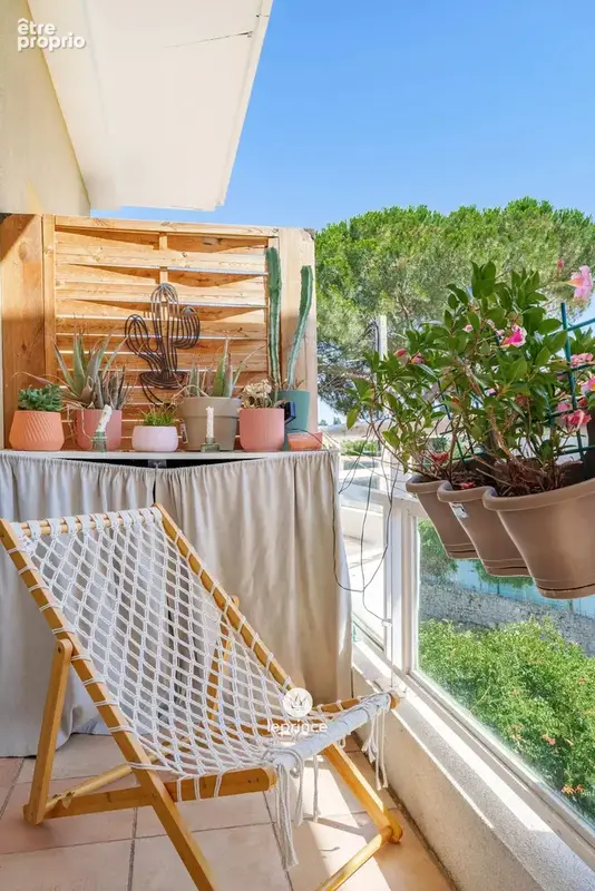 Cannes : 2 Pièces - Terrasse - Parking - photo 13