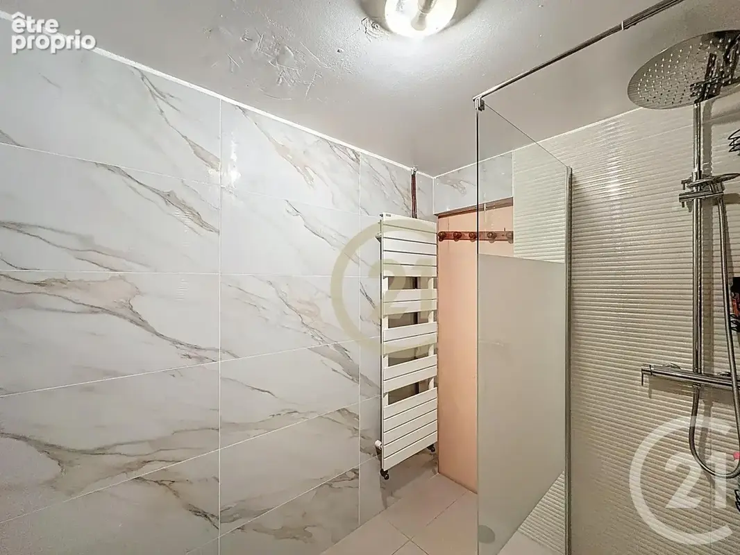 Maison 5 pièces 98 m² à vendre à Sernhac (30210) - photo 13