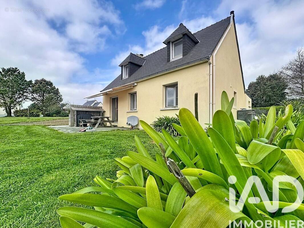 Photo 1 - Maison à PLOGOFF
