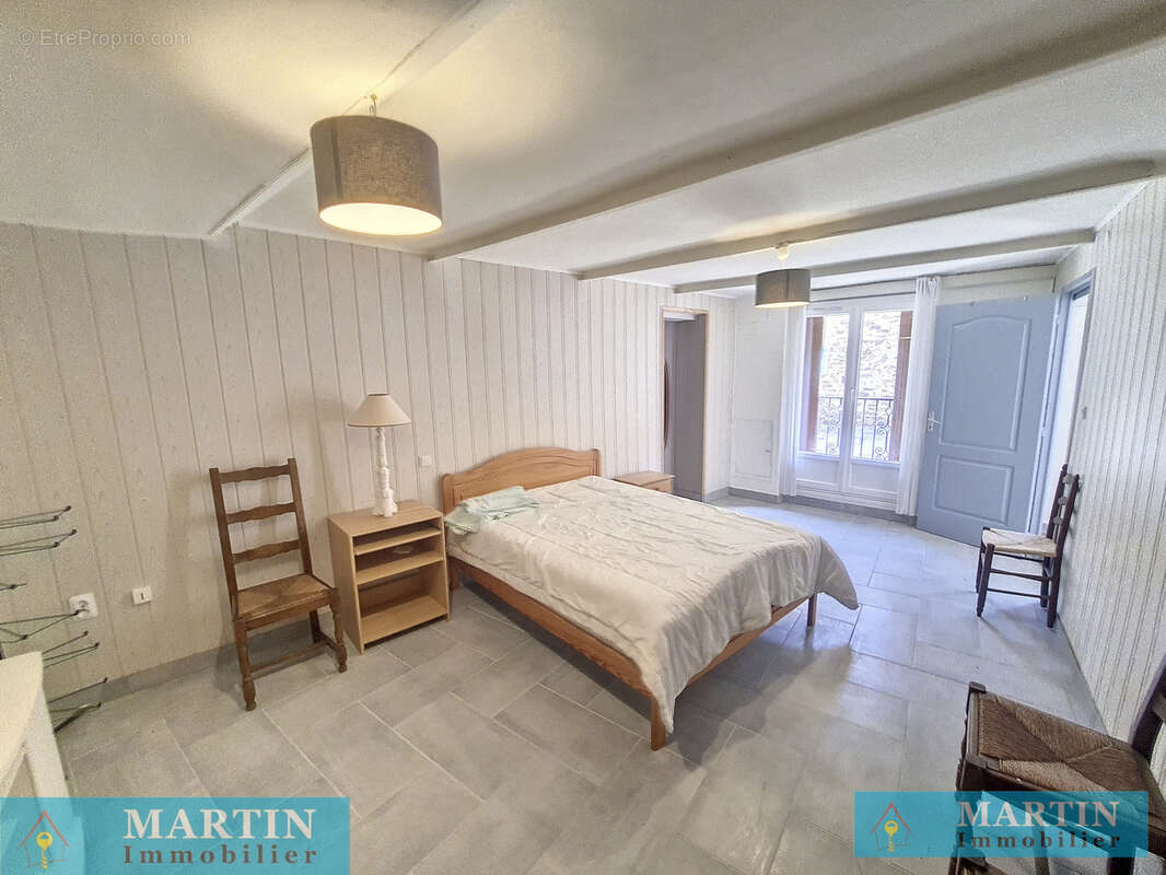 Appartement à SAINT-MARSAL