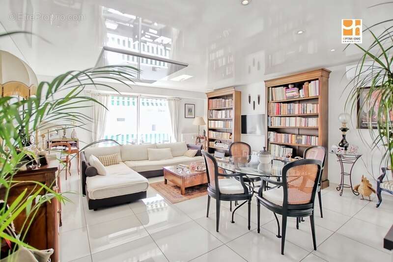Appartement à CAGNES-SUR-MER