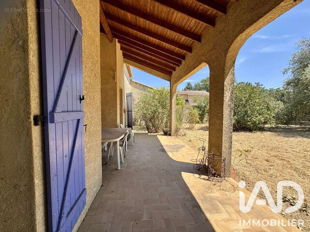 Maison 102 m² à Fons-Sur-Lussan  - photo 4