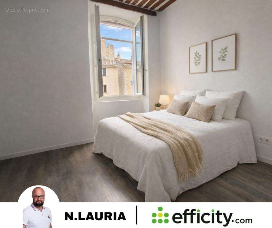 Appartement à LA TOUR-D'AIGUES