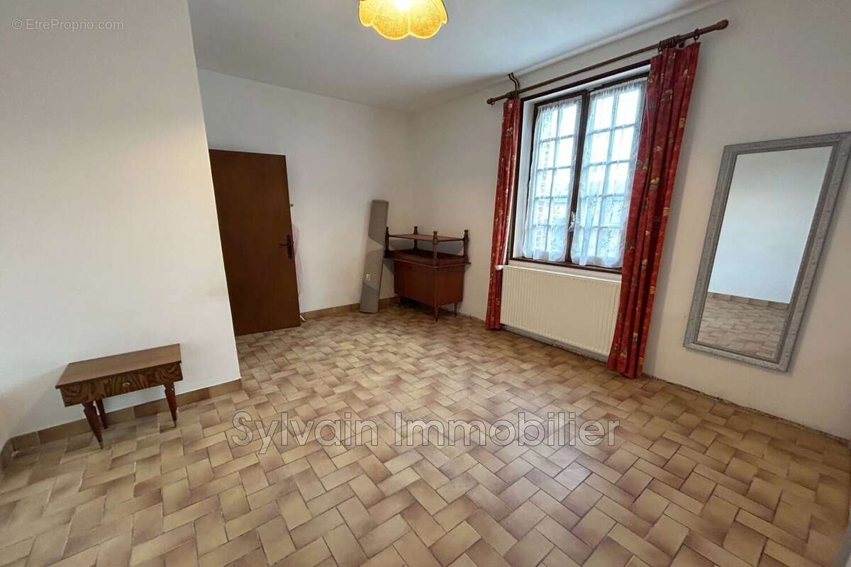 Maison à SONGEONS