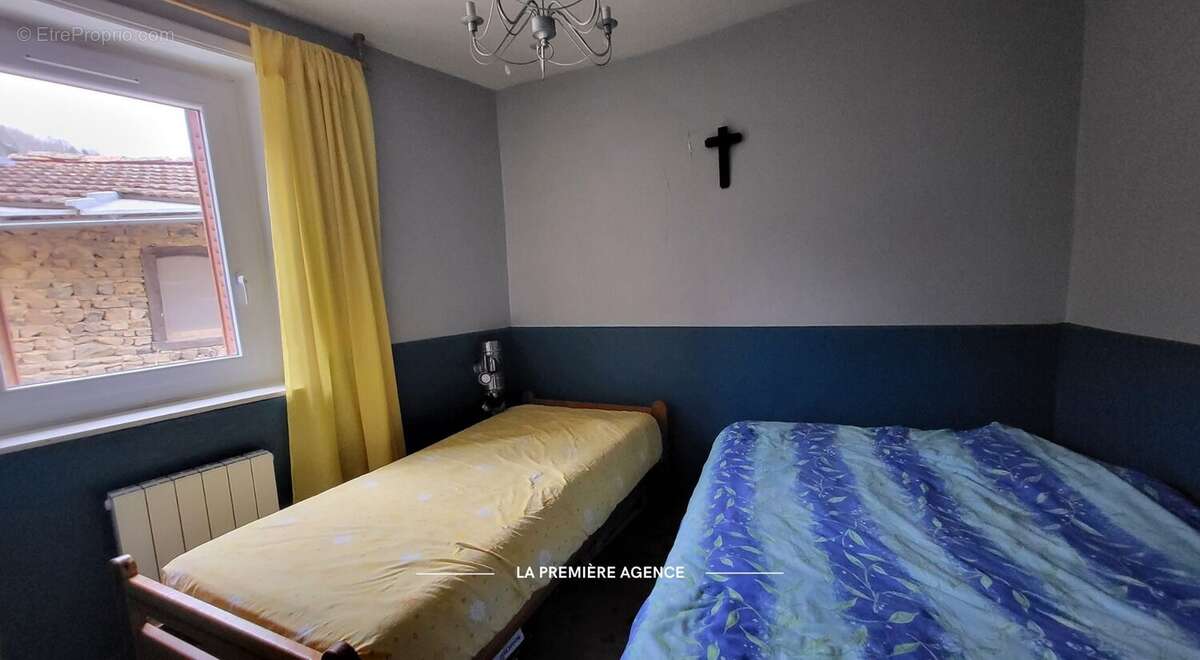 Maison à SAINT-CLEMENT-SUR-VALSONNE