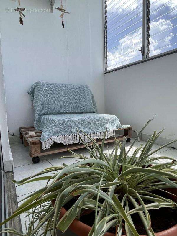 Appartement à POINTE-A-PITRE