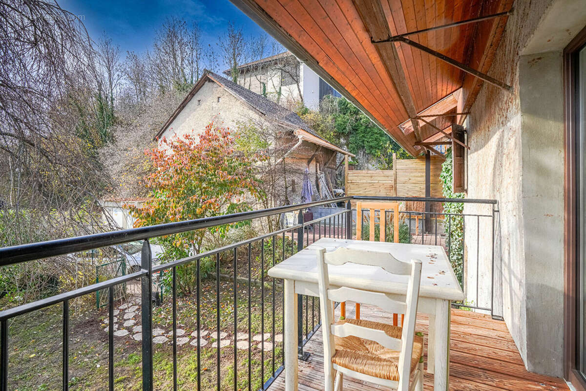 Maison à ALLONZIER-LA-CAILLE