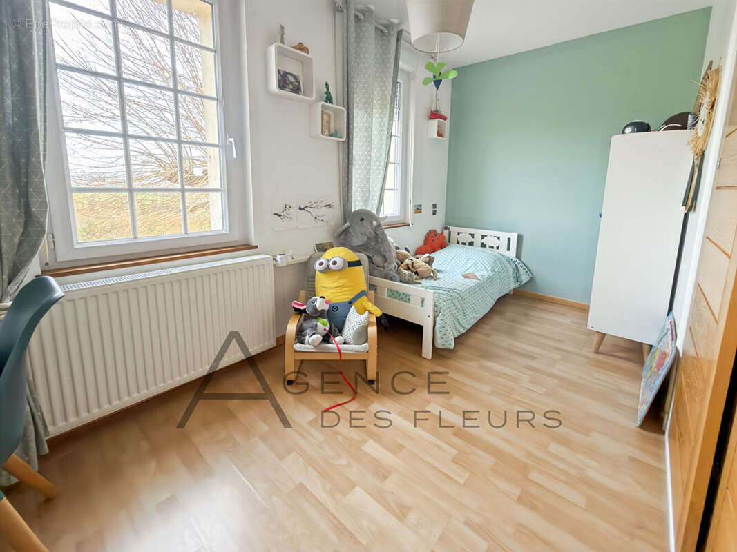 Maison Freneuse 126 m2 - photo 11