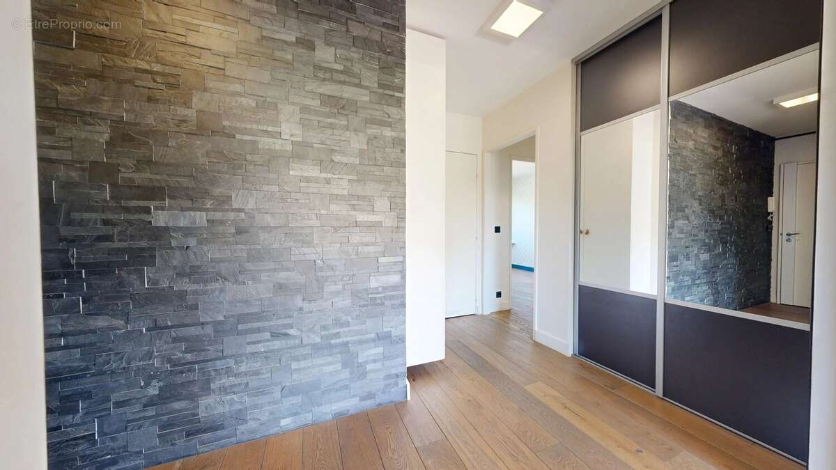 Appartement à LE RAINCY