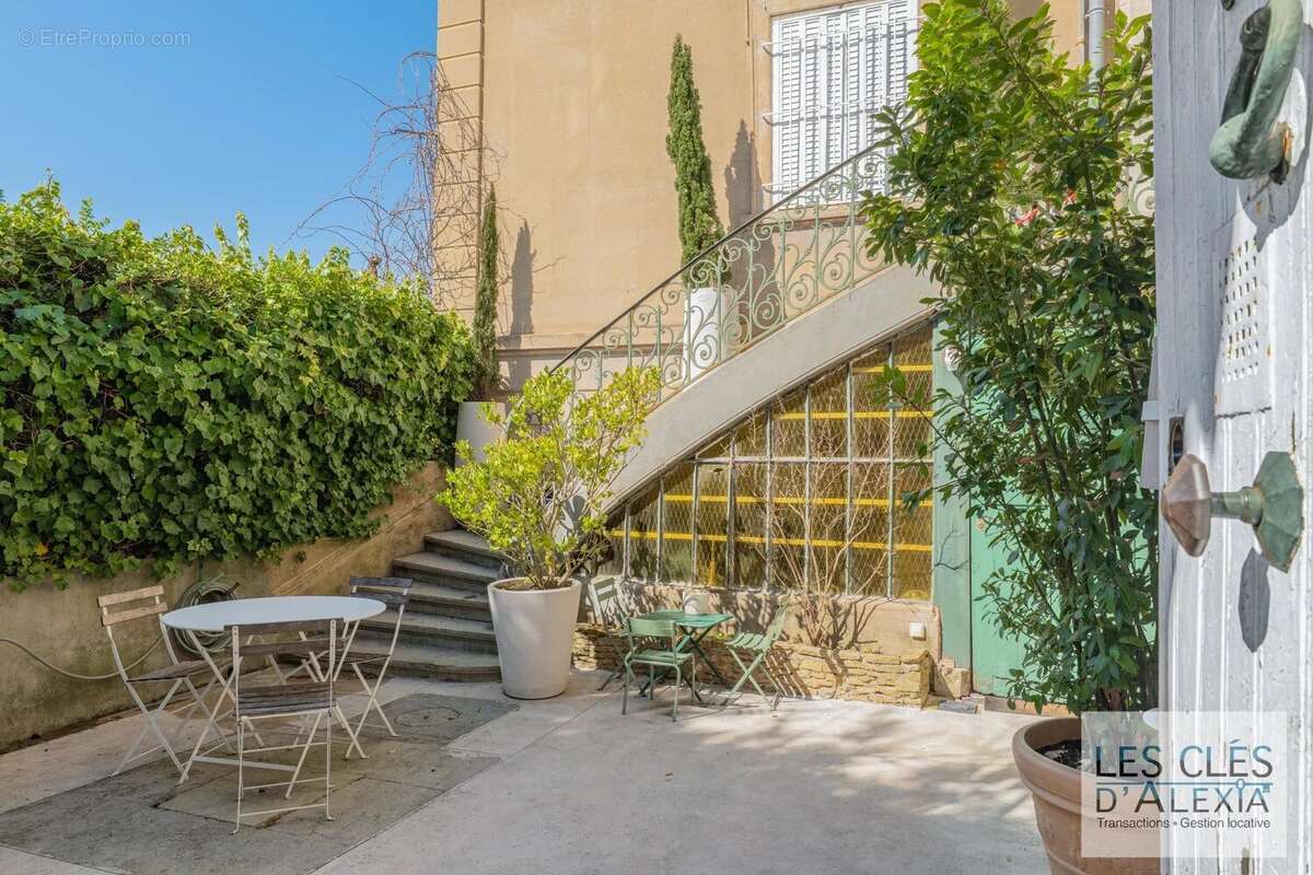 Maison à CALUIRE-ET-CUIRE