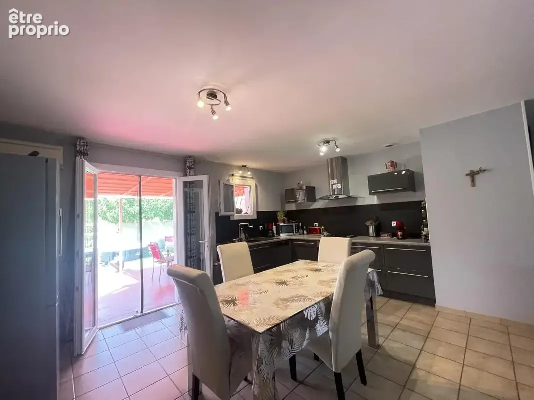 Maison 84 m² à Ceyras  - photo 6
