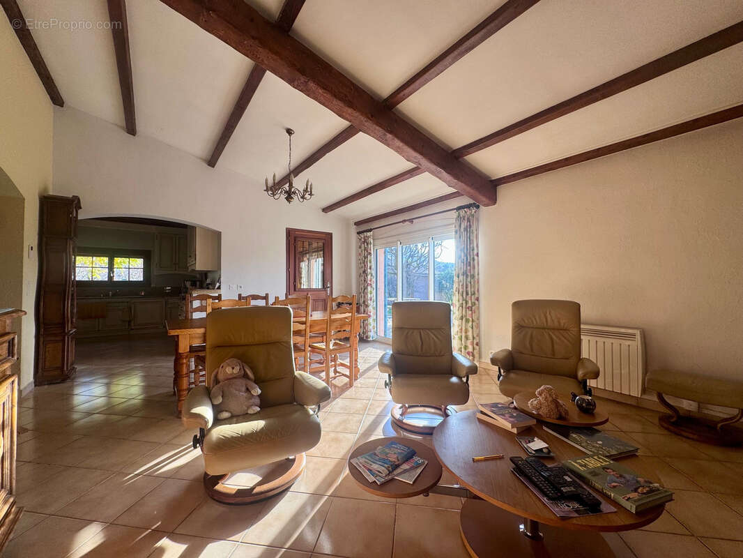 Maison à MOLLANS-SUR-OUVEZE