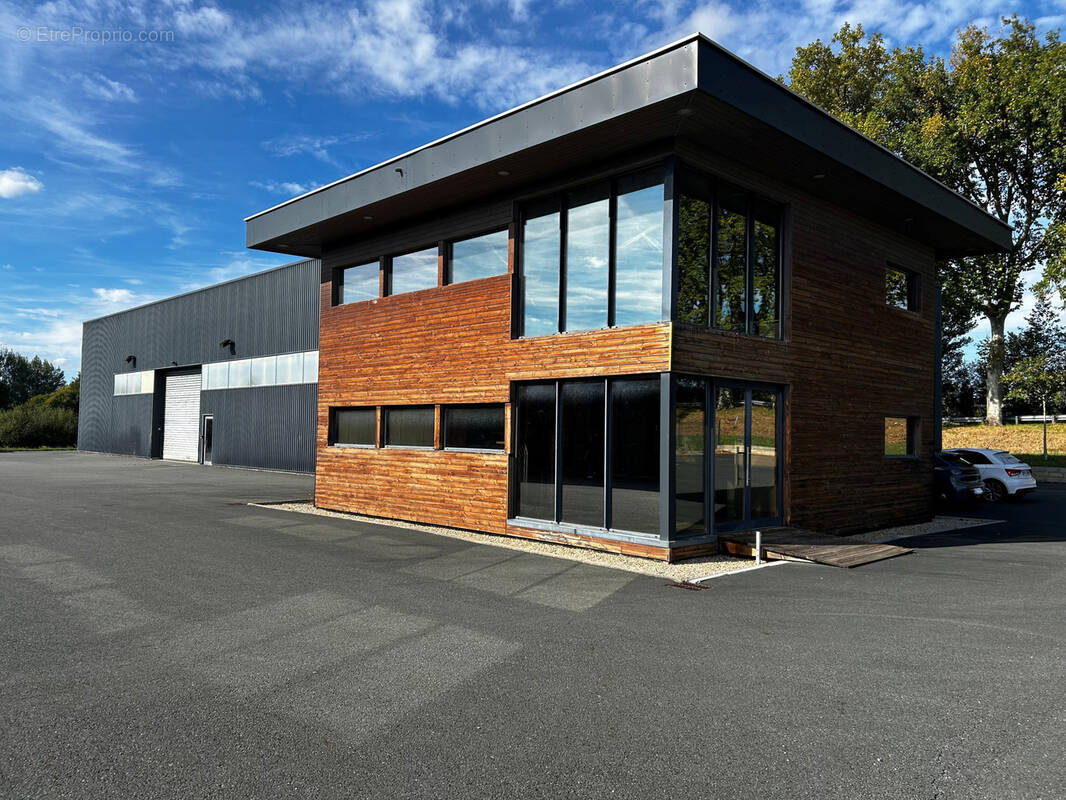 Commerce à FREJEVILLE