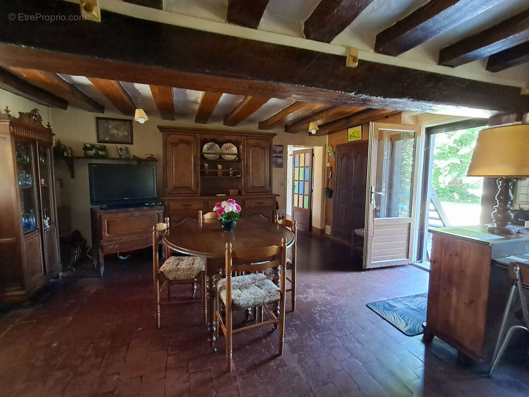 Maison à CHAMPOULET