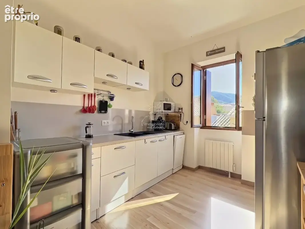 Maison de village avec terrasse, patio, studio indépendant et annexe - photo 3