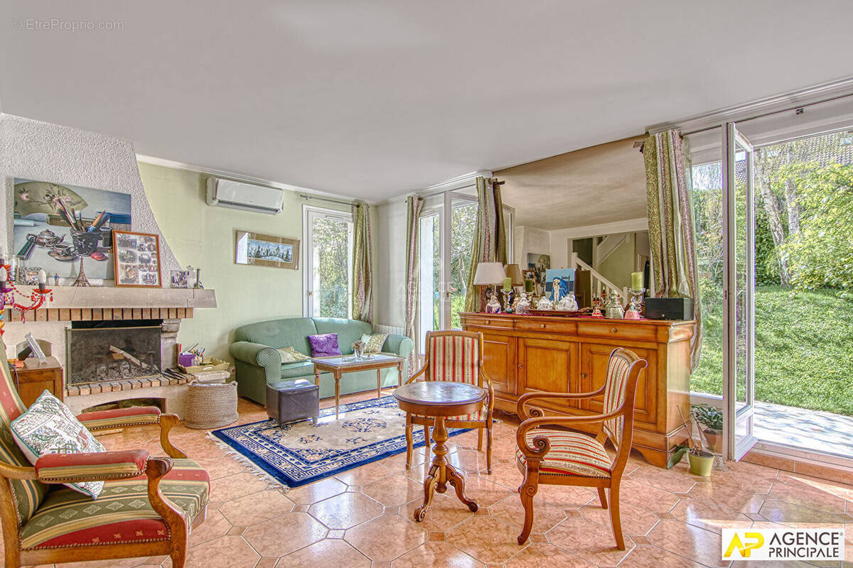 Maison à SAINT-GERMAIN-EN-LAYE