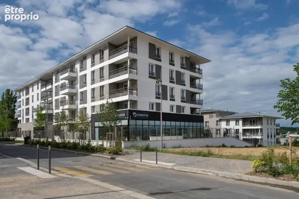 Appartement à CORBEIL-ESSONNES