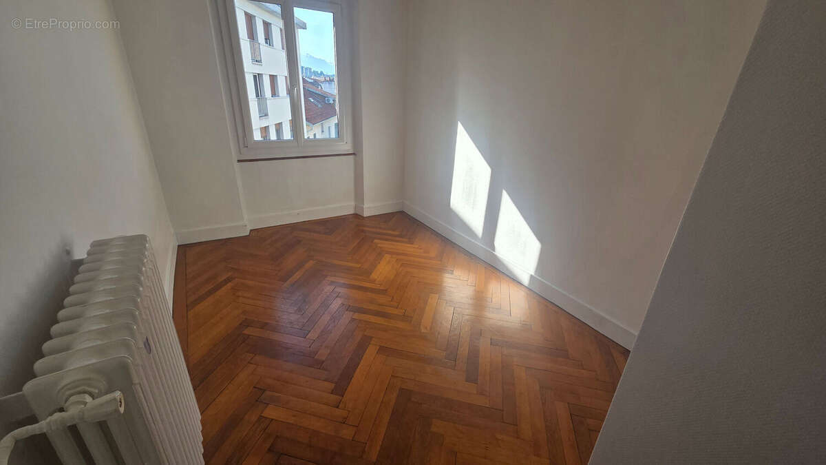 Appartement à ANNEMASSE