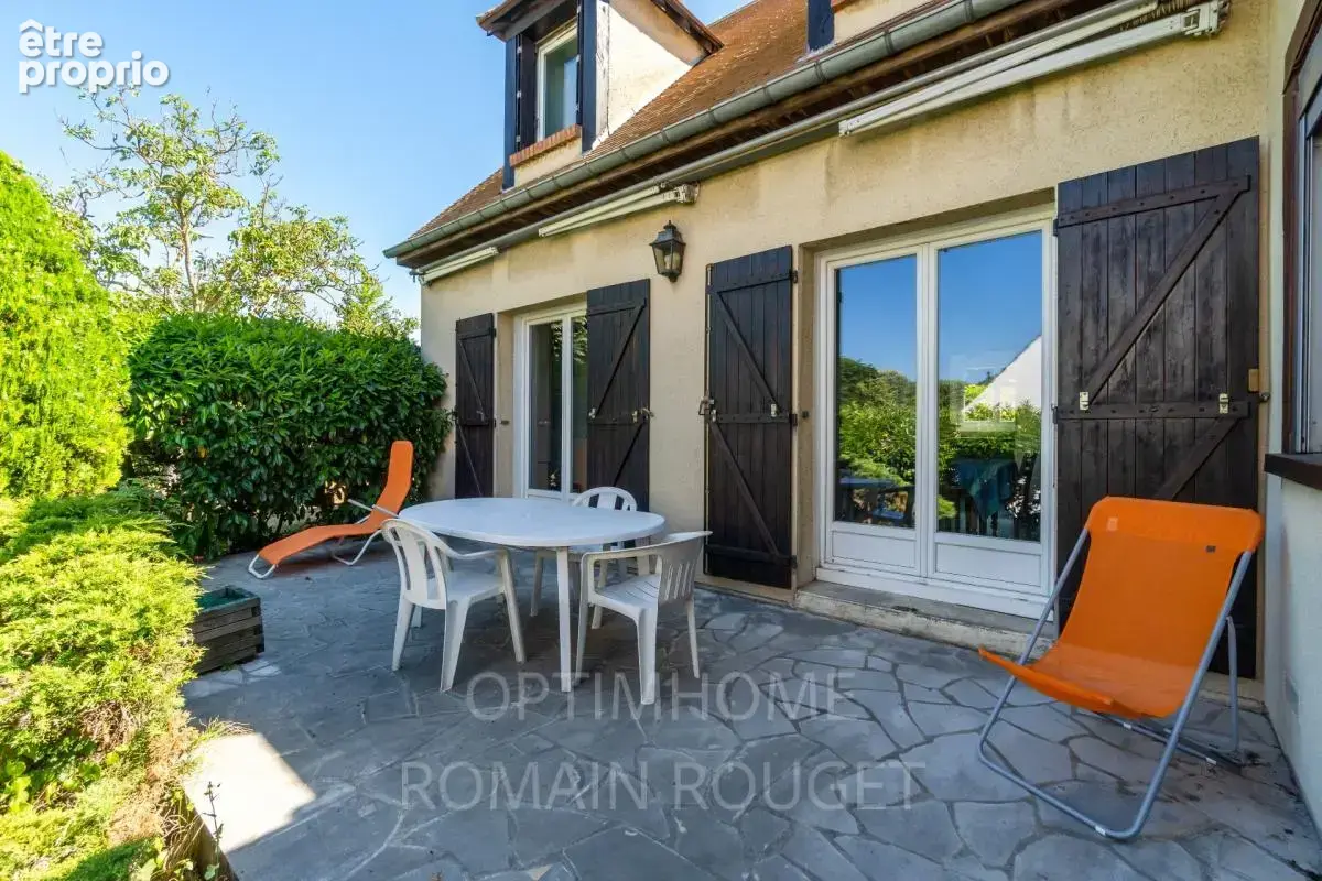 MONTESSON VILLAGE - Maison 9 Pièces + Sous-sol - photo 19