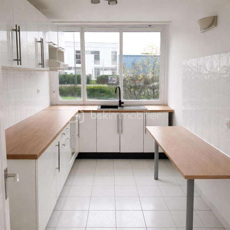Appartement 5 pièces refait à neuf! - photo 2