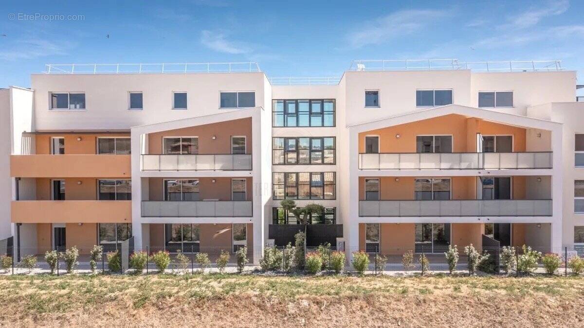 Appartement à SAUVIAN