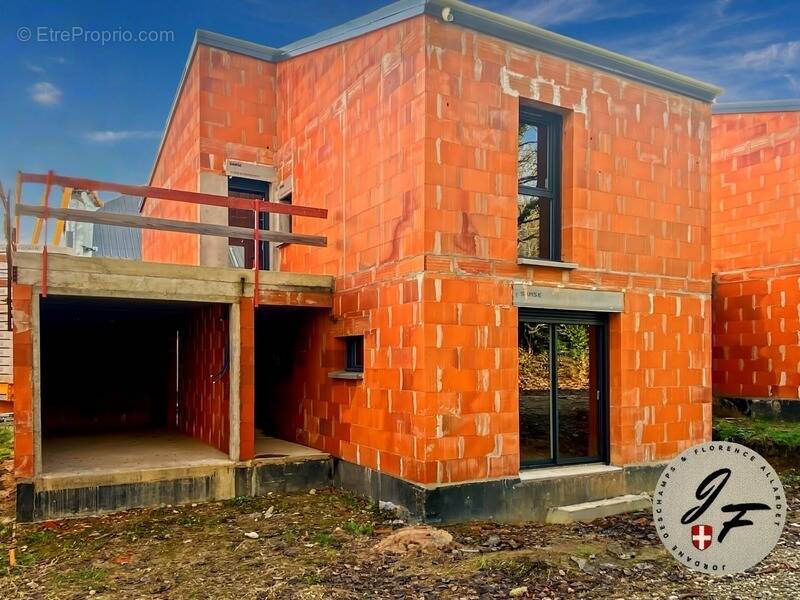 Maison à LA MOTTE-SERVOLEX