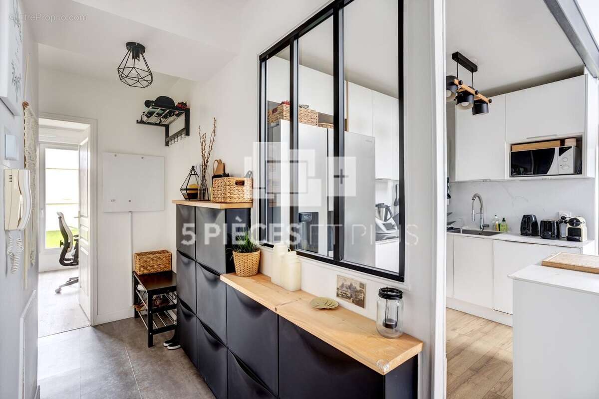 Appartement à GENNEVILLIERS