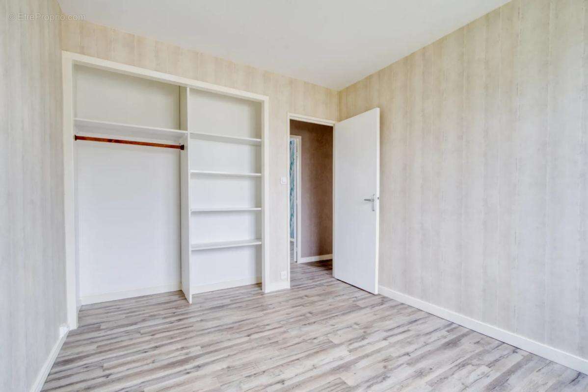 Maison à SAINT-GEORGES-DU-BOIS