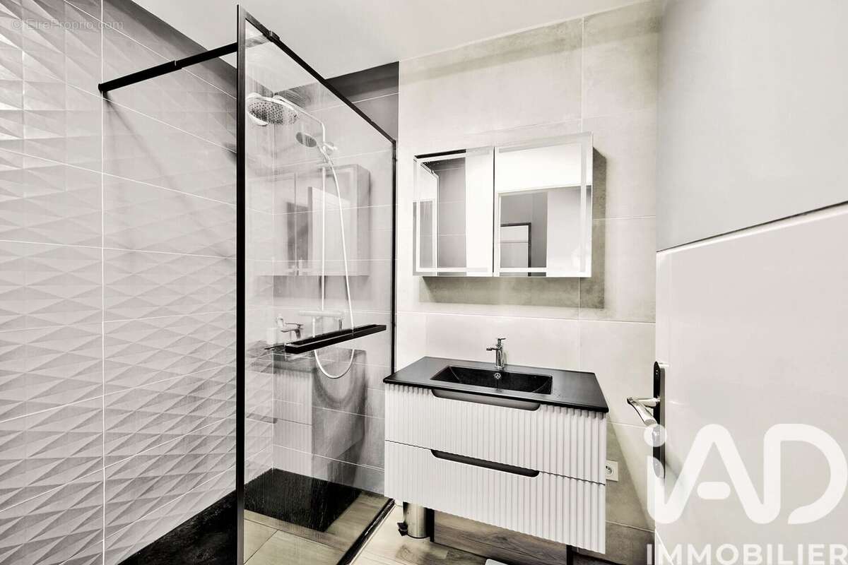 Photo 8 - Appartement à CALUIRE-ET-CUIRE