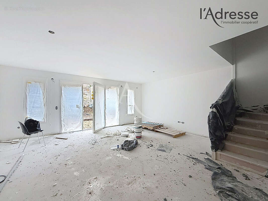 Appartement à SURESNES