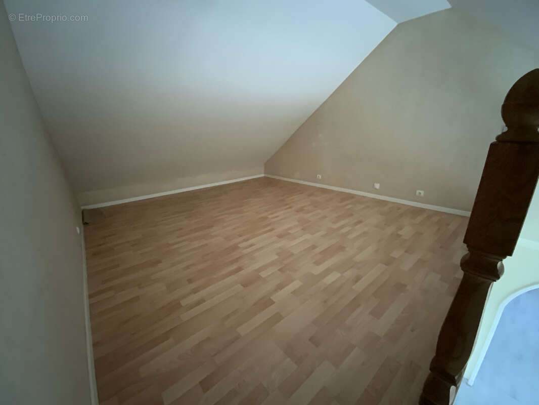 Maison à ANGERVILLE-LA-CAMPAGNE