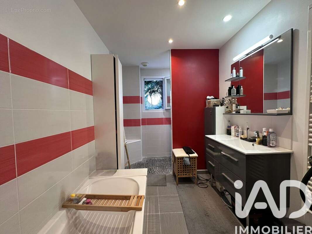 Photo 5 - Maison à SAINT-PAVACE