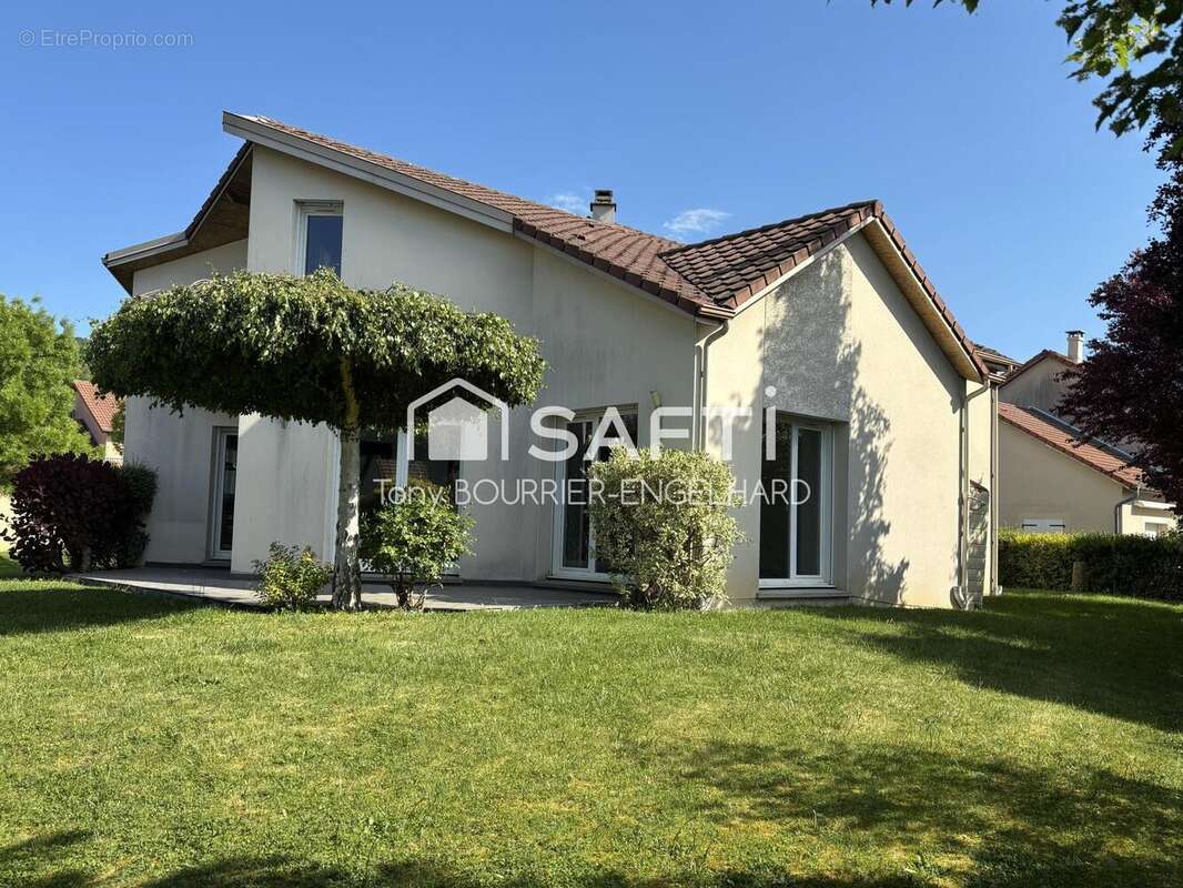 Photo 2 - Maison à LUDRES