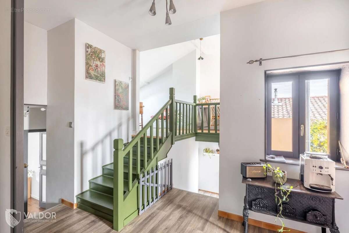 Maison à POUILLY-LE-MONIAL