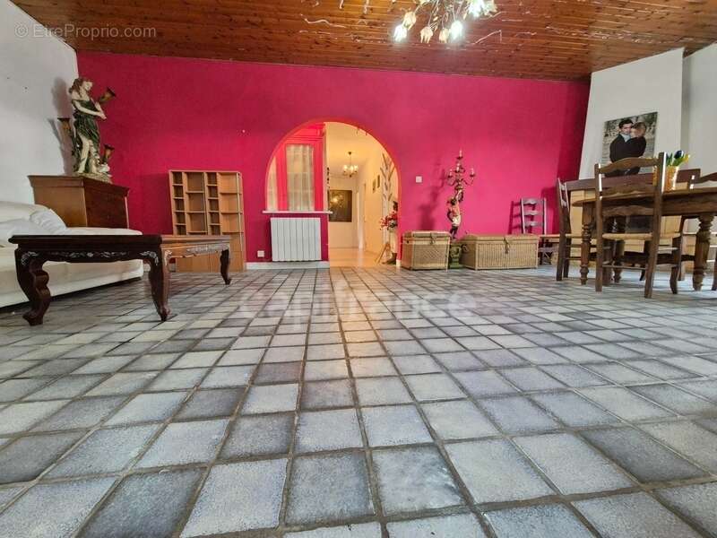 Maison à BARZAN