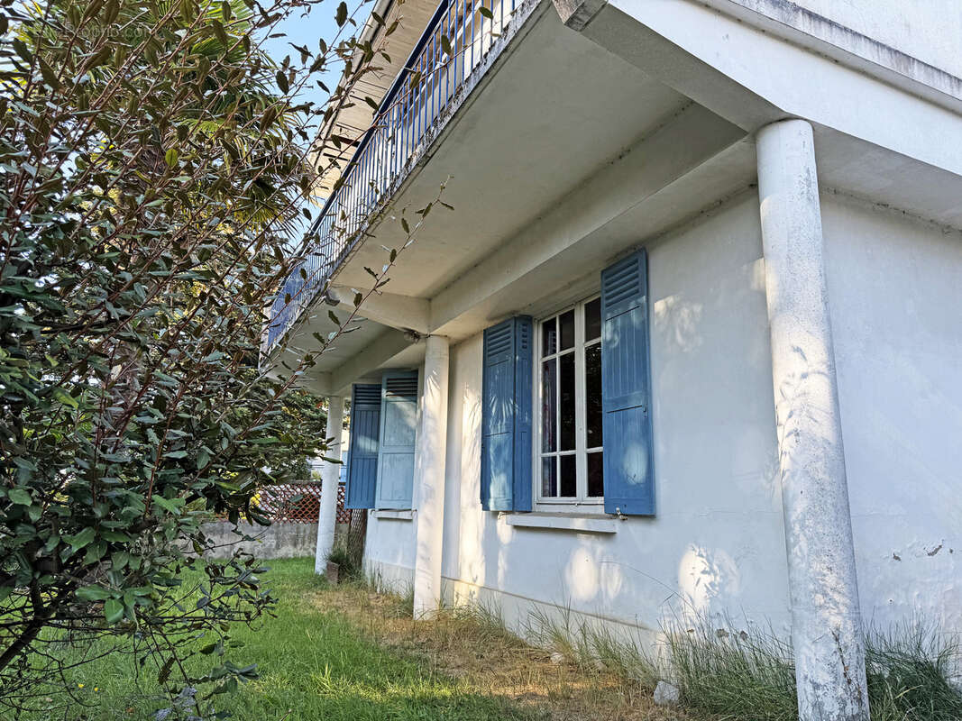 Maison à SAINT-GEORGES-DE-DIDONNE