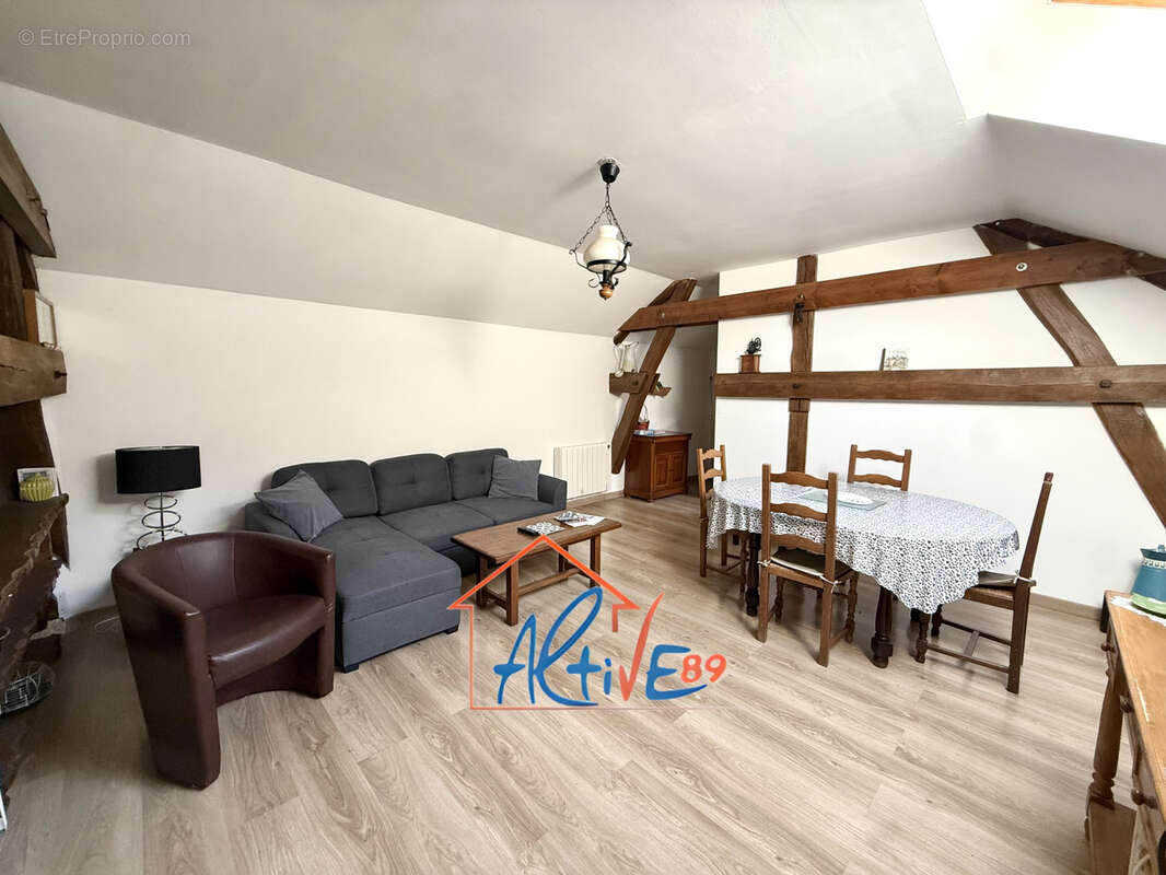 Maison divisée en deux logements   Idéal investissement ou projet familial à Valravillon - photo 13