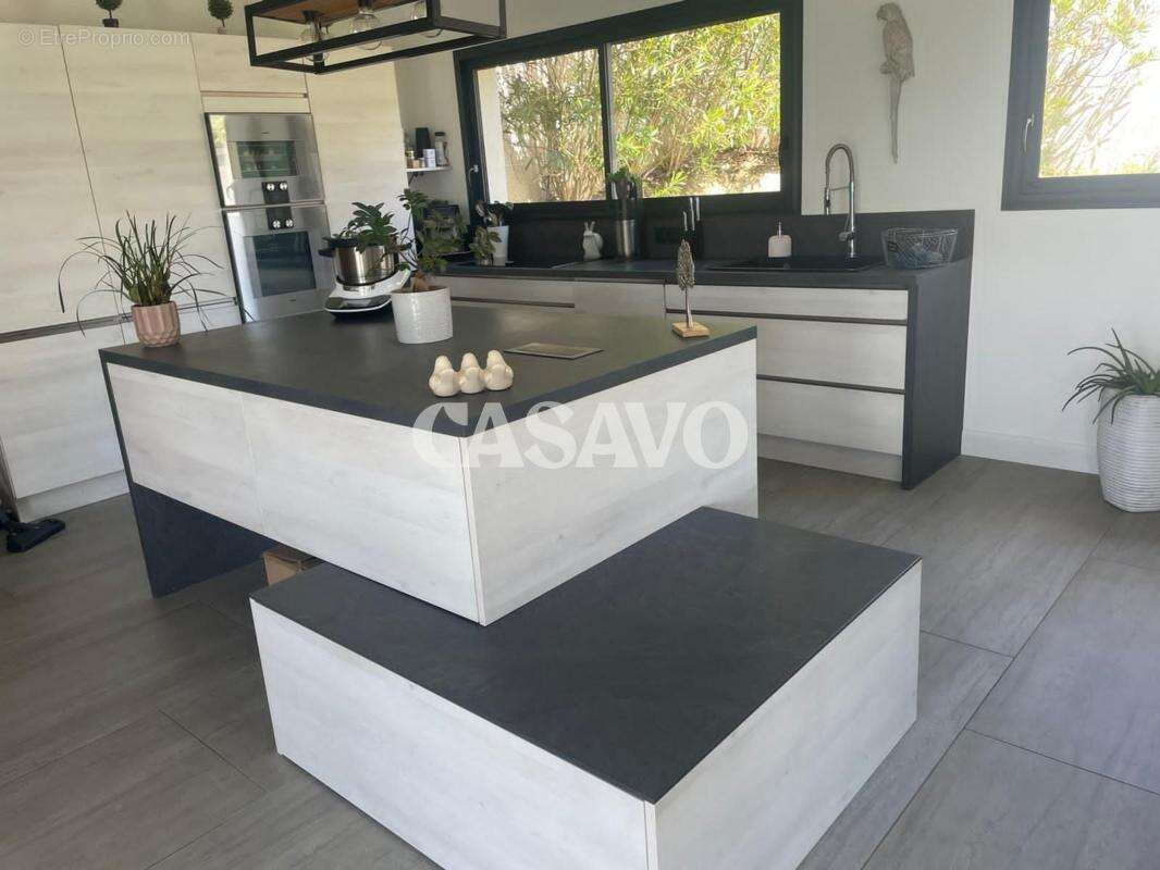 Maison à REVENTIN-VAUGRIS