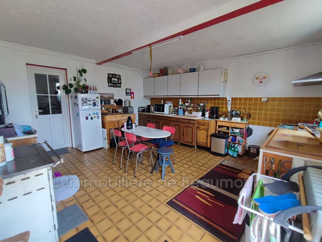 Maison à BEAUMONT-LE-ROGER