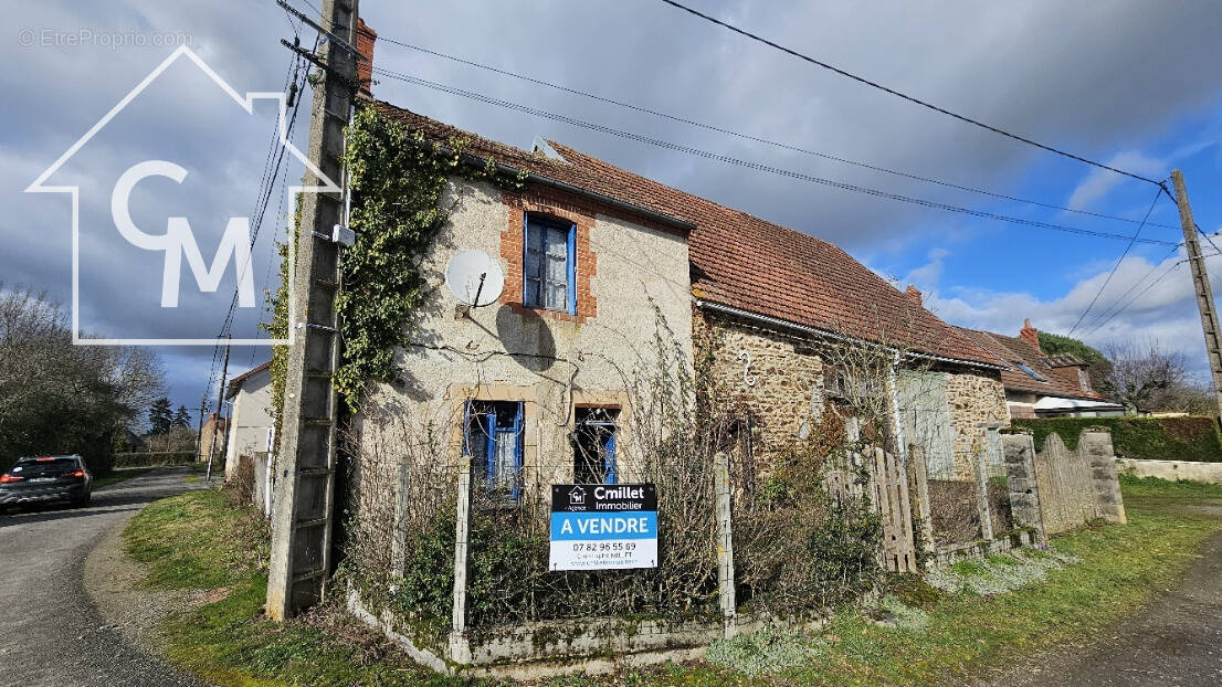 Maison à SAINT-SATURNIN