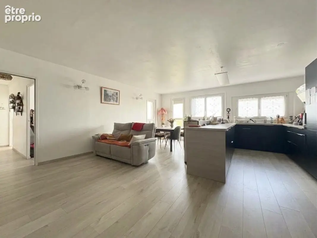 Appartement 87m² à plaisir - photo 1