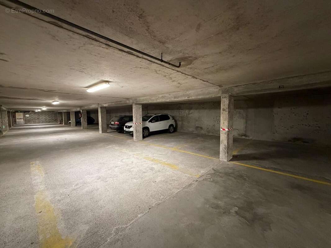 Parking 11 m² à Nantes  - photo 3