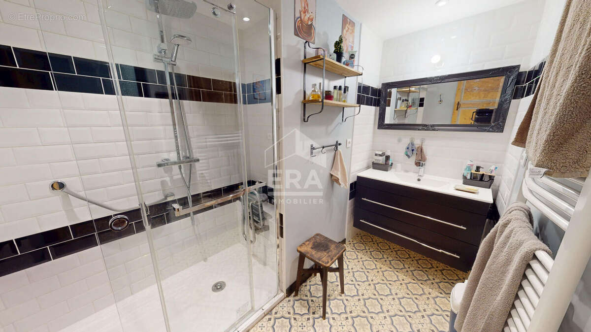 Maison à HAUTEVILLE-LOMPNES