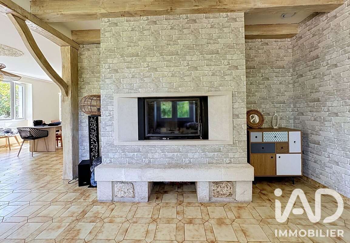 Maison 136 m² à Fouquebrune  - photo 9