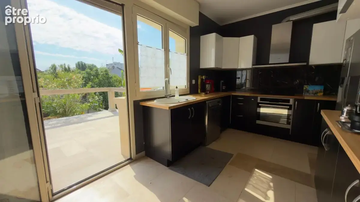 EXCLUSIVITE  Maison sous sol total, 4 chambres, bureau, 3 points d'eau… - photo 3