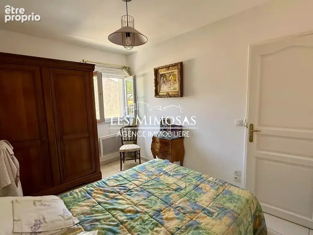Fréjus – villa avec studio indépendant - garage - photo 28