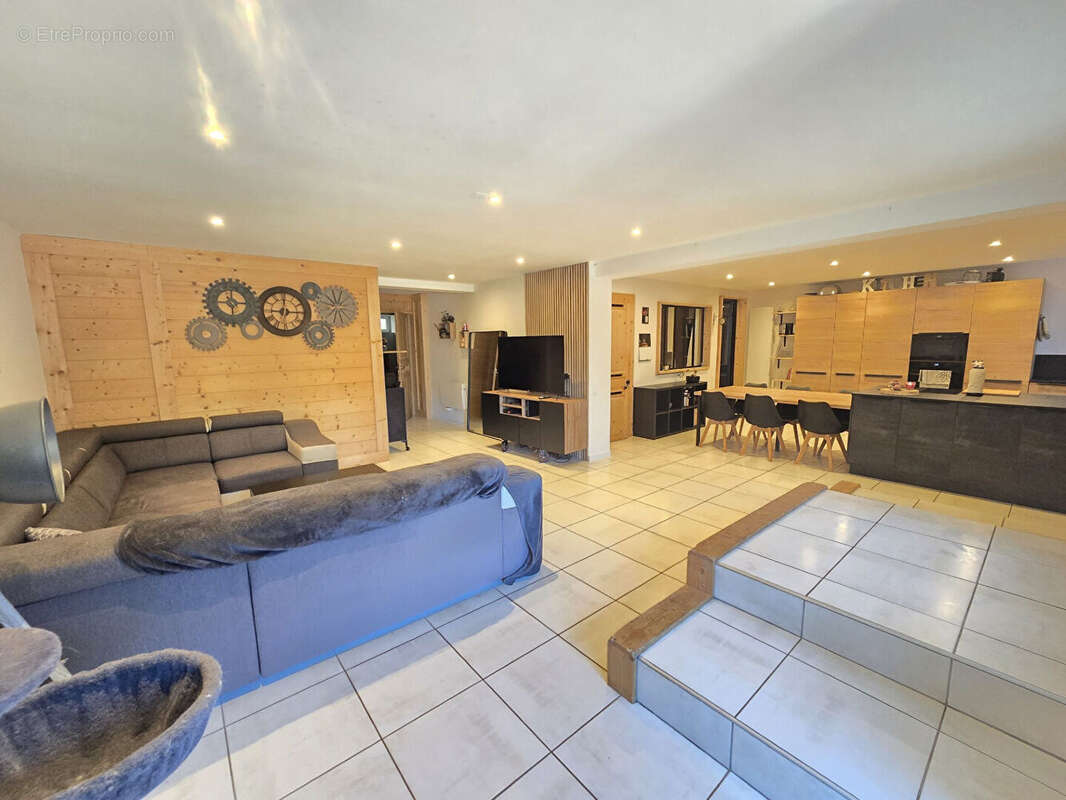 Appartement à JOUGNE