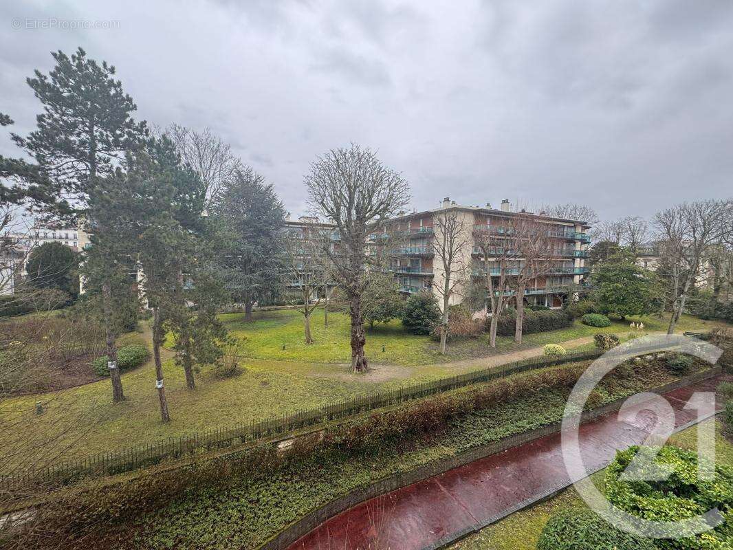 Appartement à FONTENAY-SOUS-BOIS