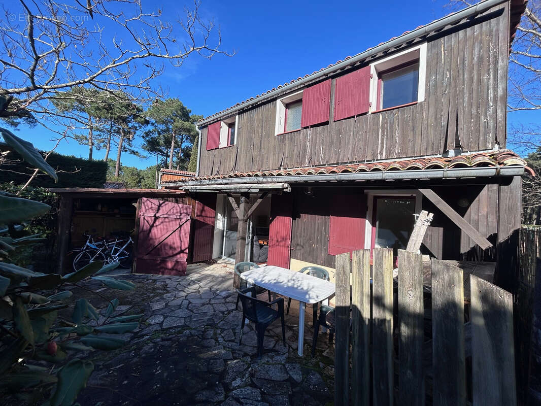 Maison à LACANAU